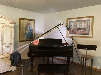 Rebecca Alderman Music Studio
